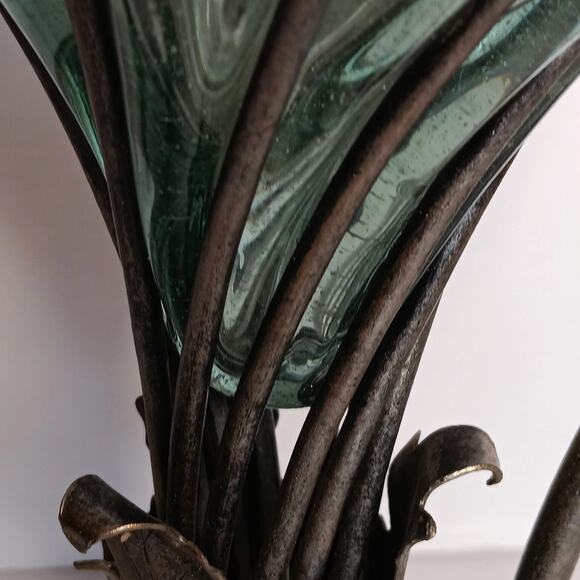 Amphora Vase Hand Blown Caged Green Glass Metal Leaves Stand 14.5" - Picture 16 of 16